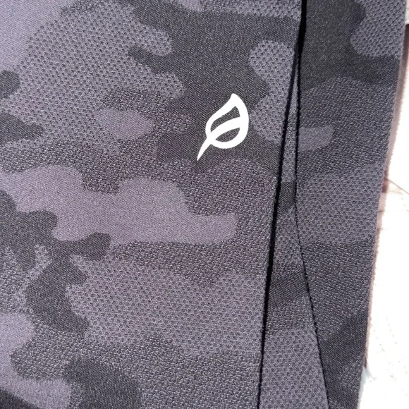 P’tula Black/gray Camouflage Leggings S - Picture 2 of 3